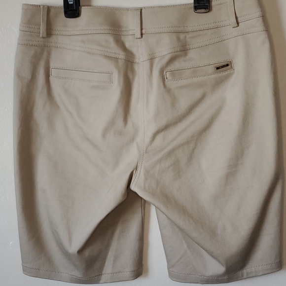 CACHE' Shorts - Picture 4 of 5